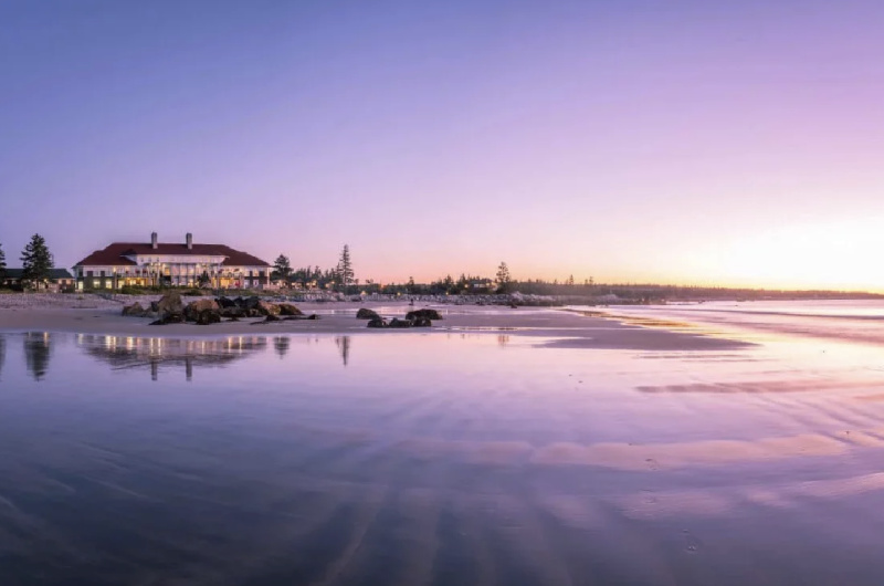 Beach, Bed & Breakfast