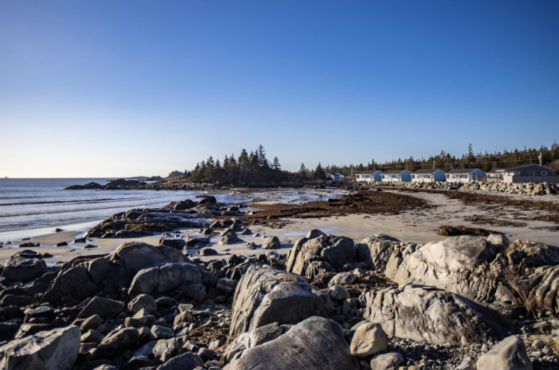 Cozy Beachfront Lobster Getaway