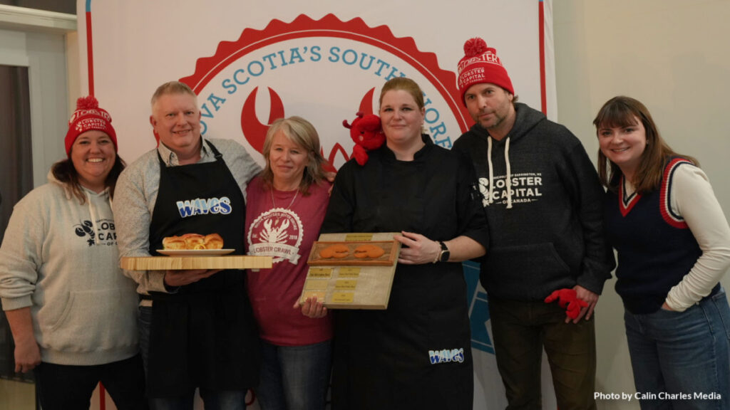LOBSTER ROLL-OFF 2026 Travel Media Judges and Winners Wave Seafood Grill